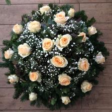 89. Fekvő koszorú  rózsa, rezgő - fehér, sárga, bordó, rózsaszín színekben is kérhető